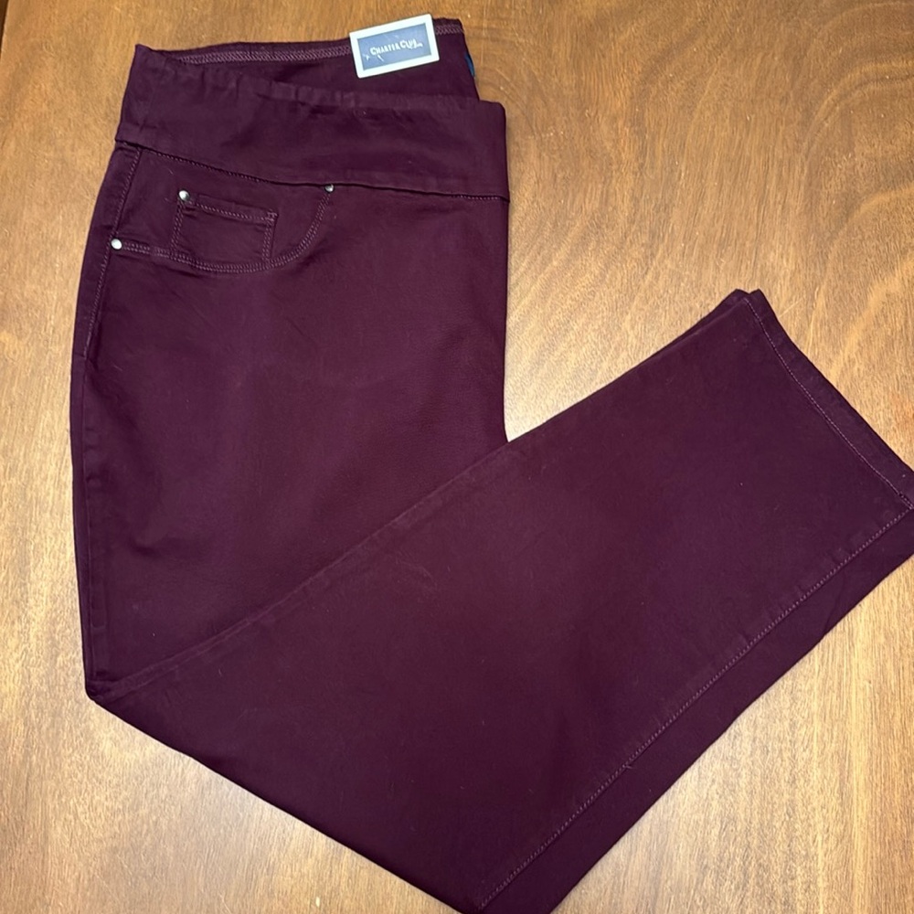 NWT Charter Club Cambridge denim burgundy plum color slim leg size 24 W